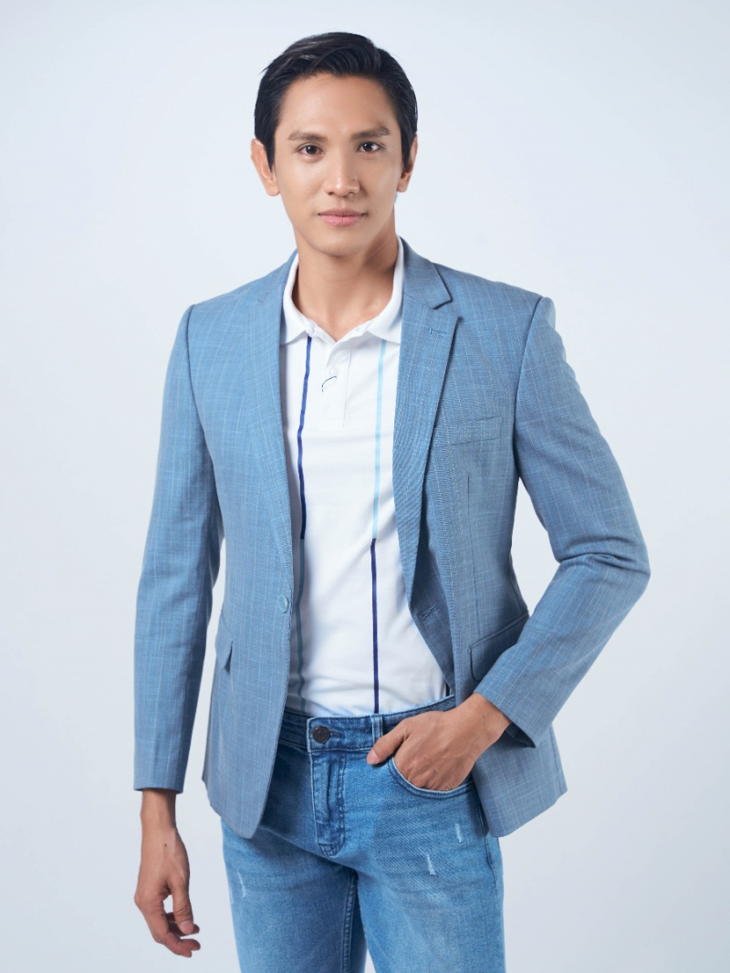 AM023049-9 CHECK BLAZER